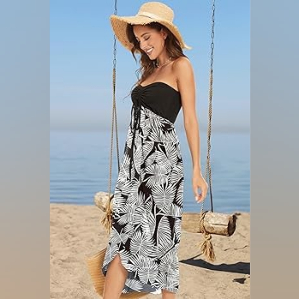 NWOT Black and White Palm Leaf Swim Coverup
